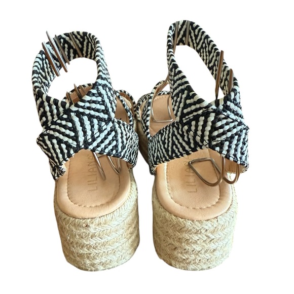 Liliana Black & White Chevron Woven Strap Platform Espadrille Sandals Size 8 - Picture 5 of 9